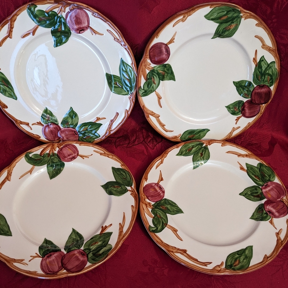 Set of 4 Franciscan Ceramic Apple Bread and Butter Plates.
